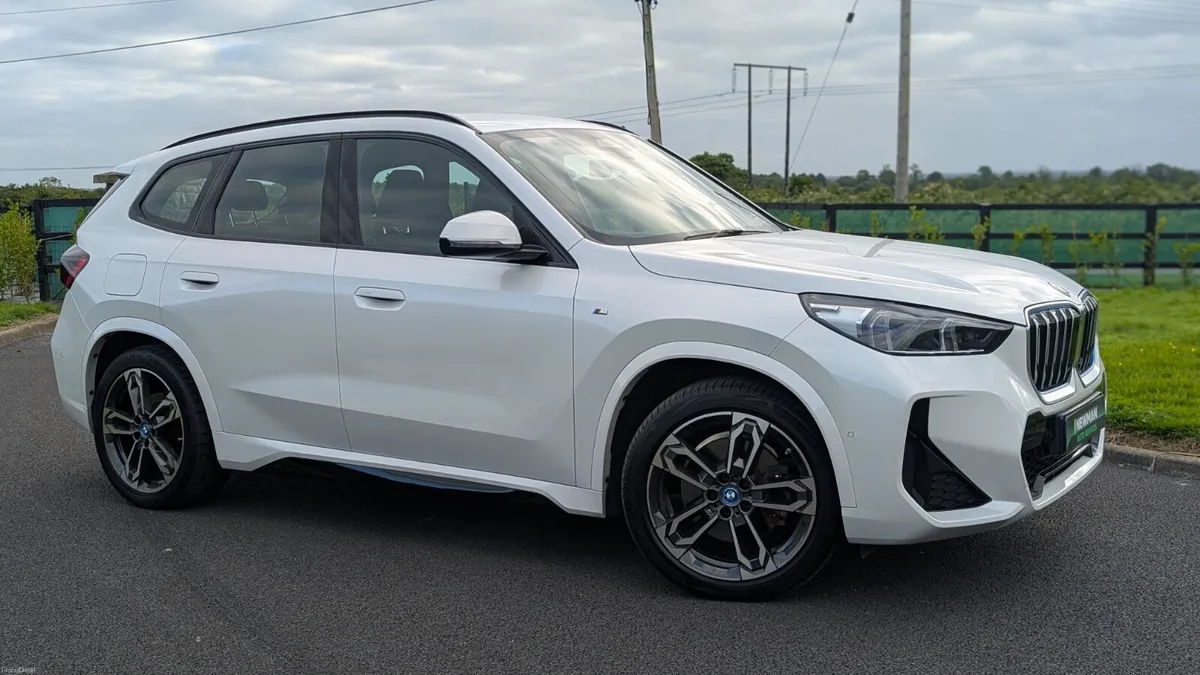 BMW iX1 2023 - Image 4