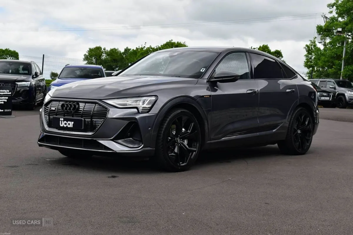 Audi e-tron Sportback 55 S Line Quattro Auto 4WD 5 - Image 3