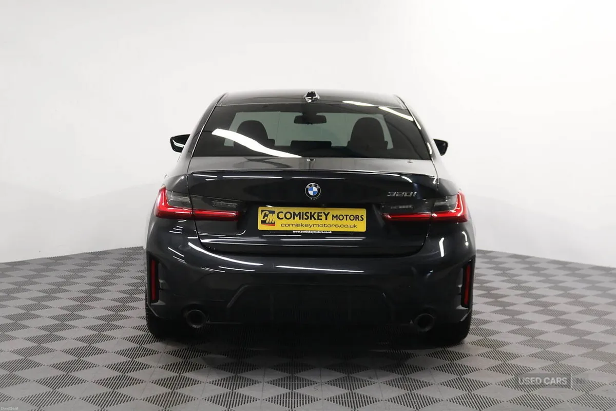 BMW 3-Series 320i M Sport - Image 6