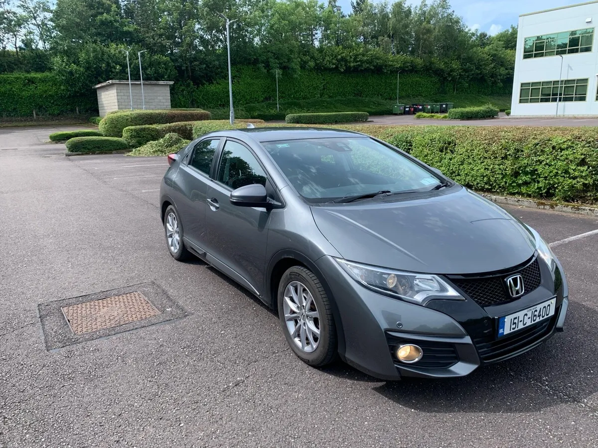 2015 Honda Civic 1.6 i-DTEC SE – 155,000 km - Image 2