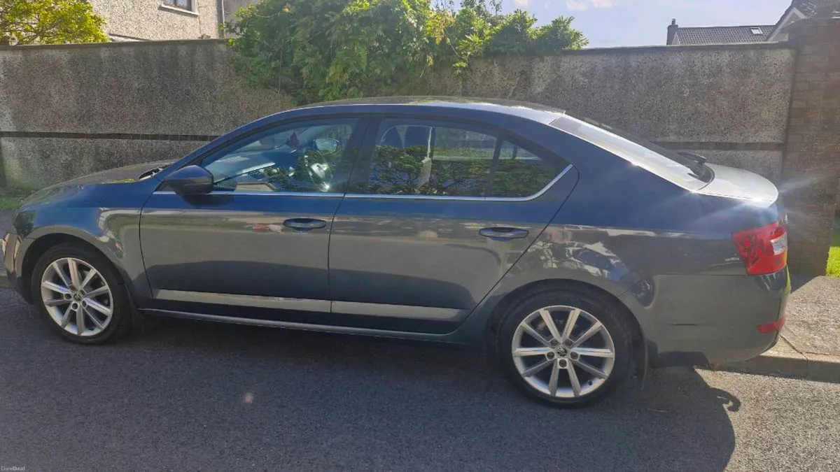 2017 Skoda Octavia Style 1.6 TDI | NCT 01/27 - Image 4