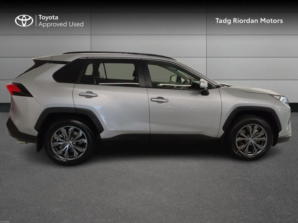 Toyota RAV4 HYBRID SOL - Image 3