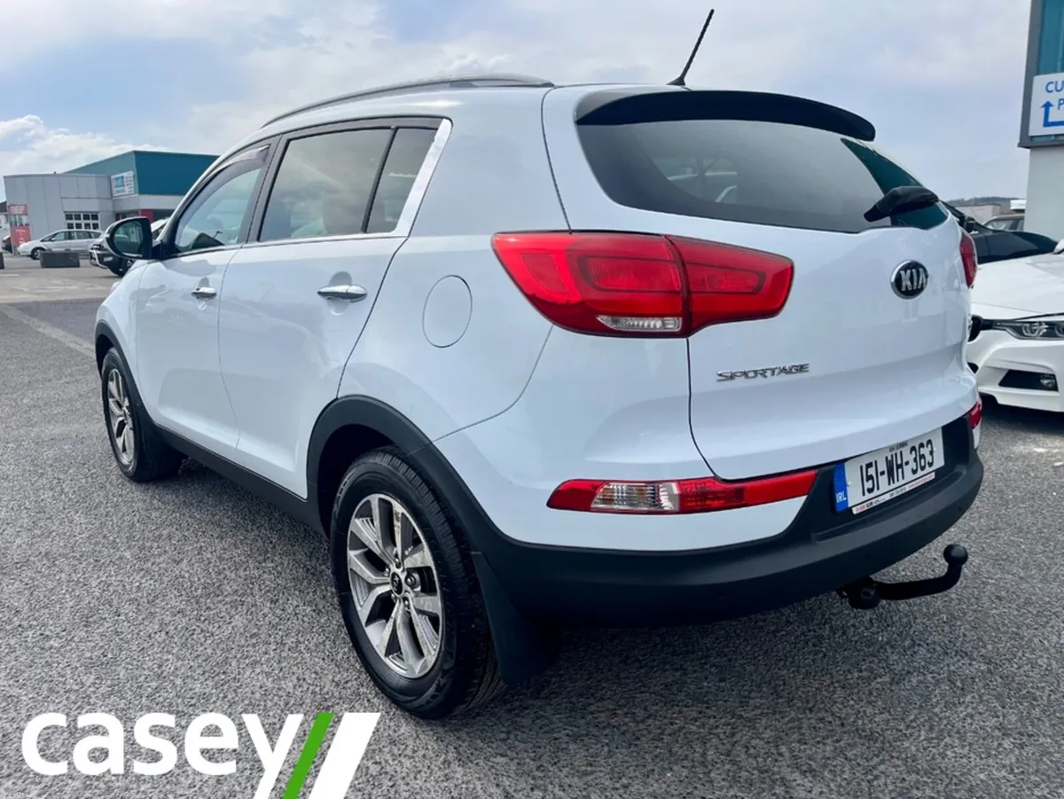 Kia Sportage 1.7 EXL 4DR - Image 2