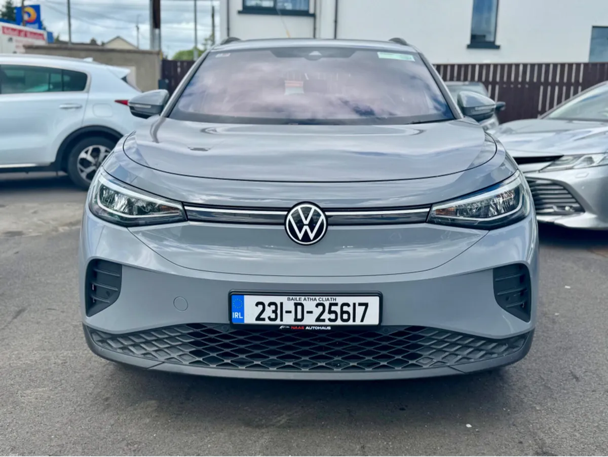 Volkswagen ID.4 PRO 128 KW LIFE 77KWH 174BHP 5DR - Image 3