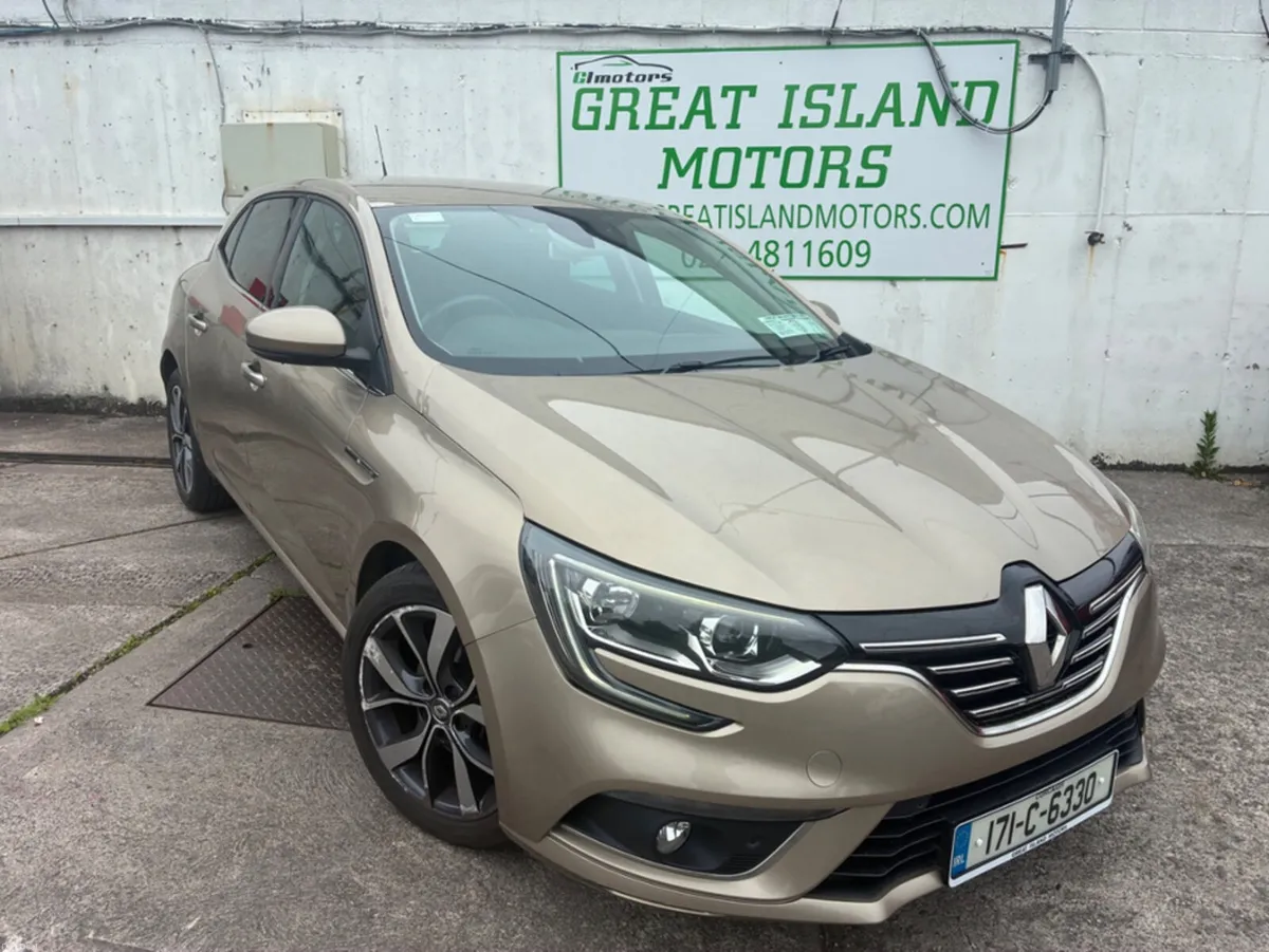 Renault Megane DYNAMIQUE S NAV DCI 110 4DR - Image 1