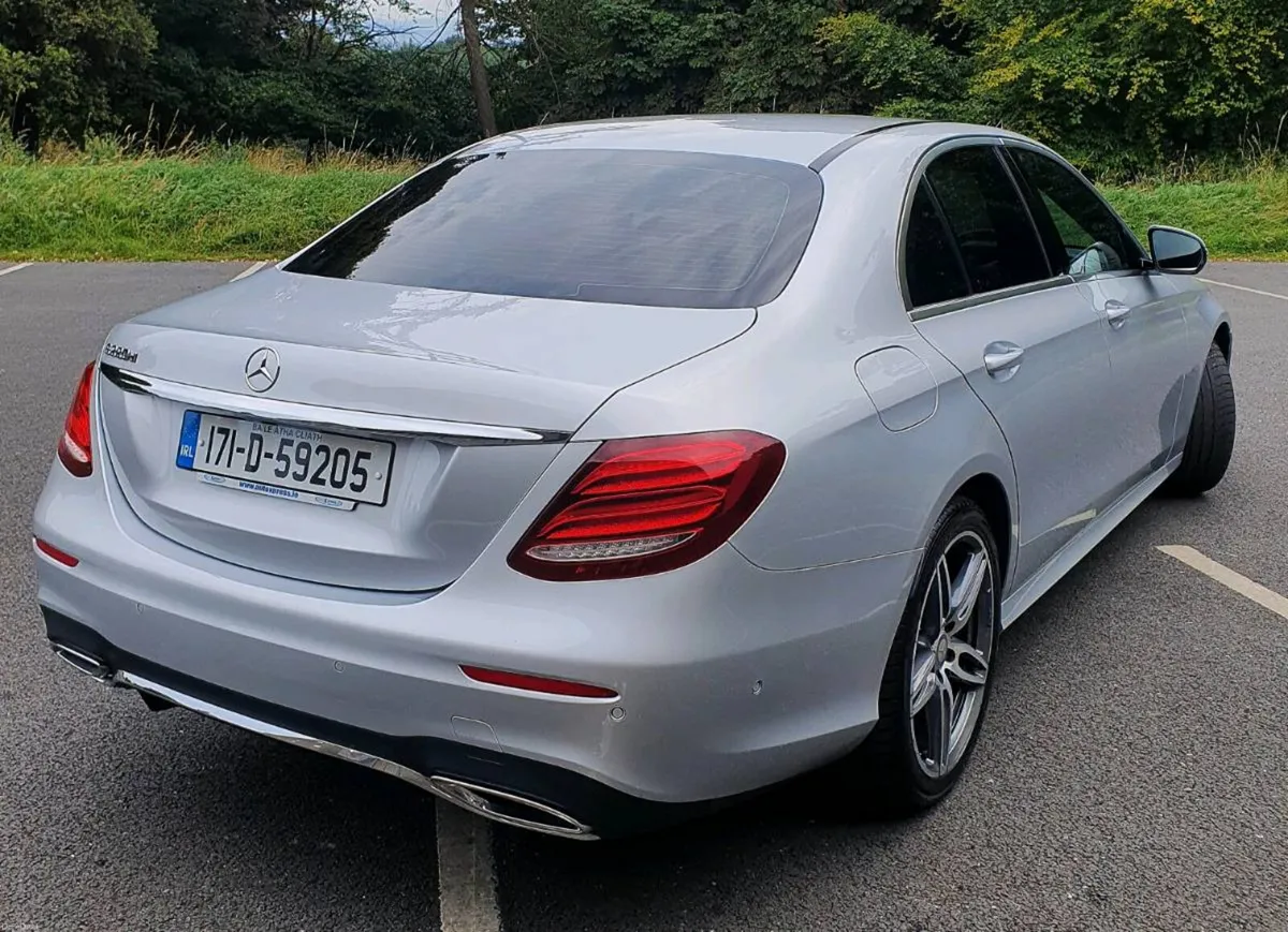 Mercedes E220d AMG Line - Image 4