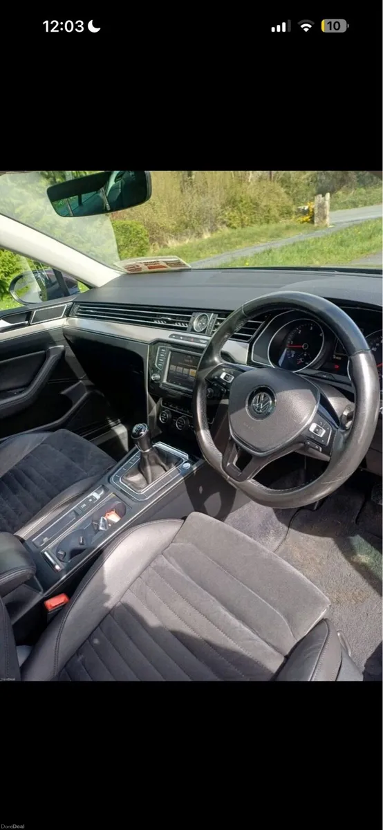 Volkswagen Passat - Image 6