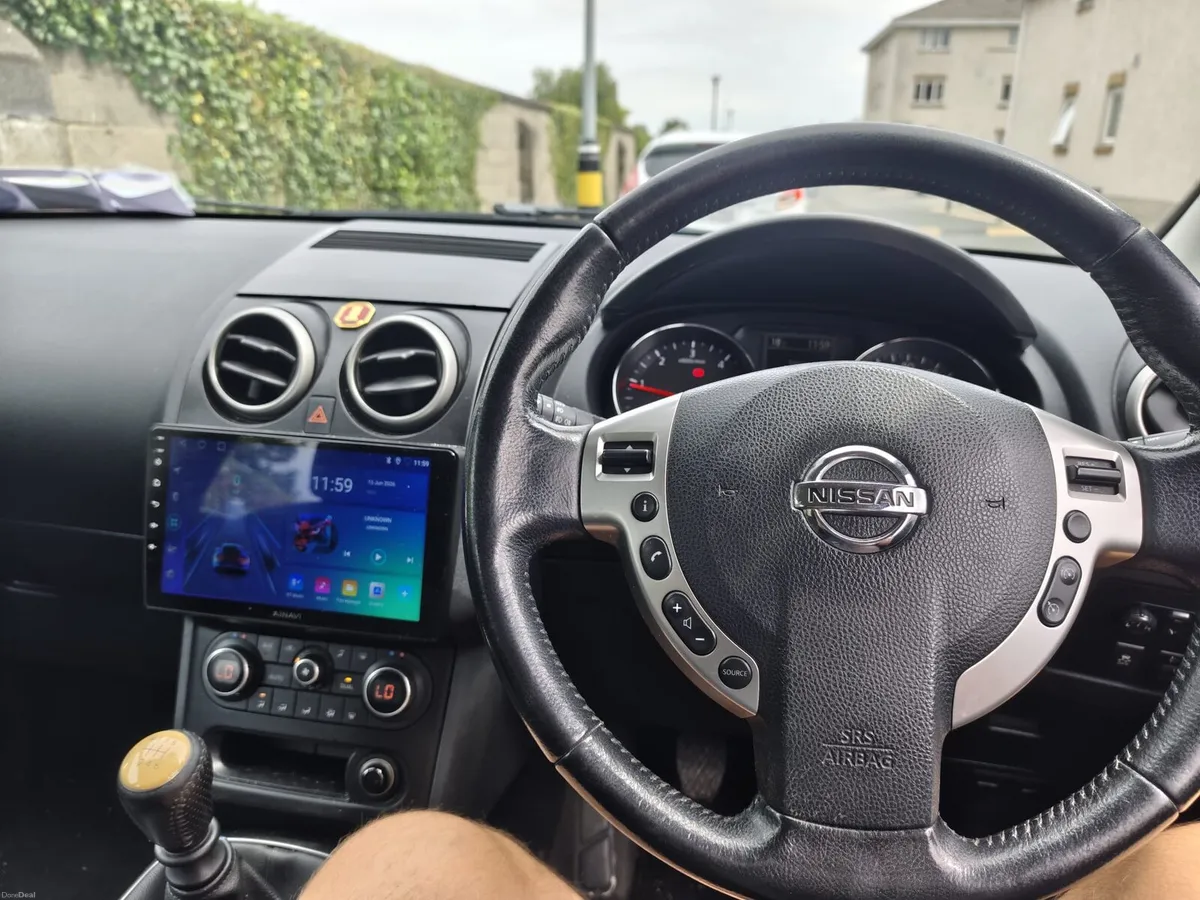 Nissan Qashqai 1.5 diesel 2013 NCT and tax low mil - Image 3