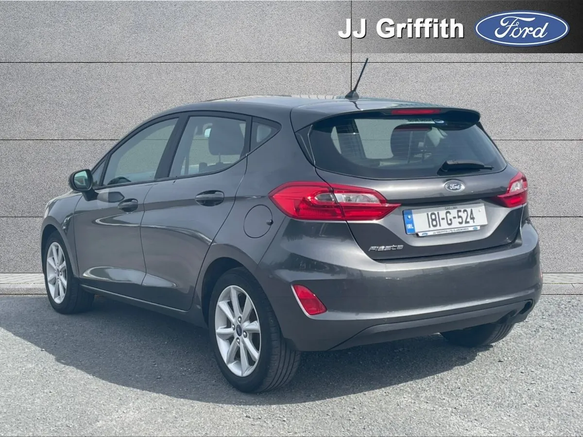 Ford Fiesta 1.1L 70 PS Zetec - Image 2