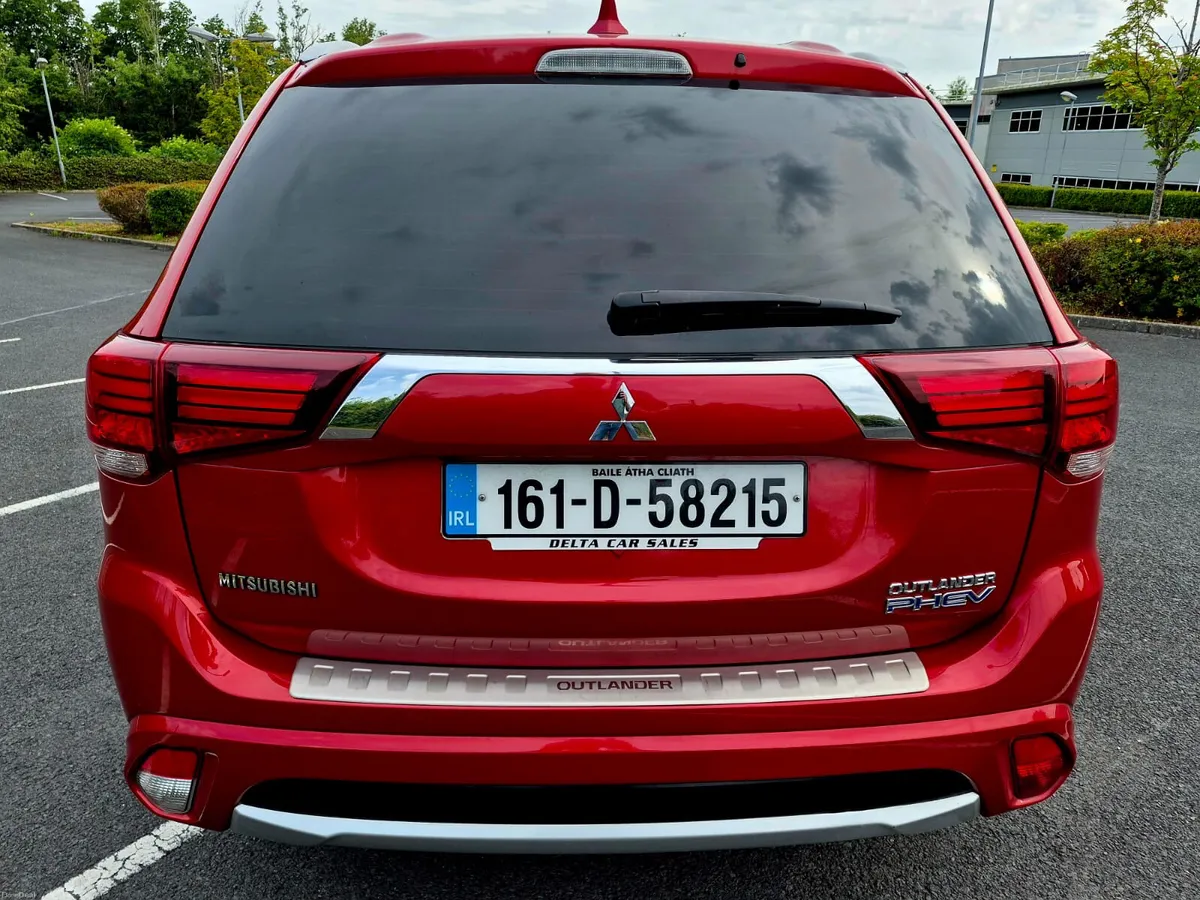 2016 MITSUBISHI OUTLANDER 2.0  GX4 H S PHEV HYBRID - Image 3
