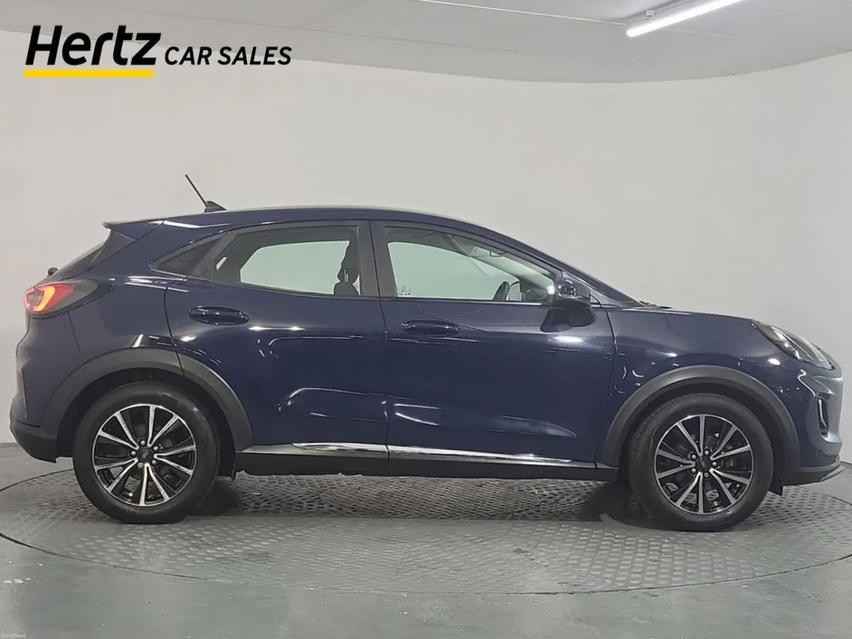 Ford Puma TITANIUM Petrol Manual - Image 4