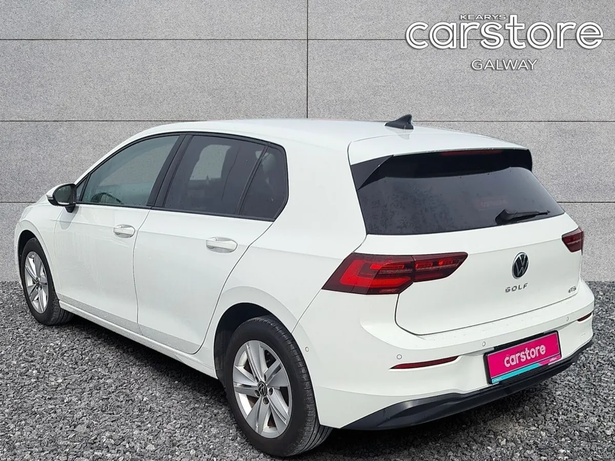Volkswagen Golf eTSI Active - Image 5