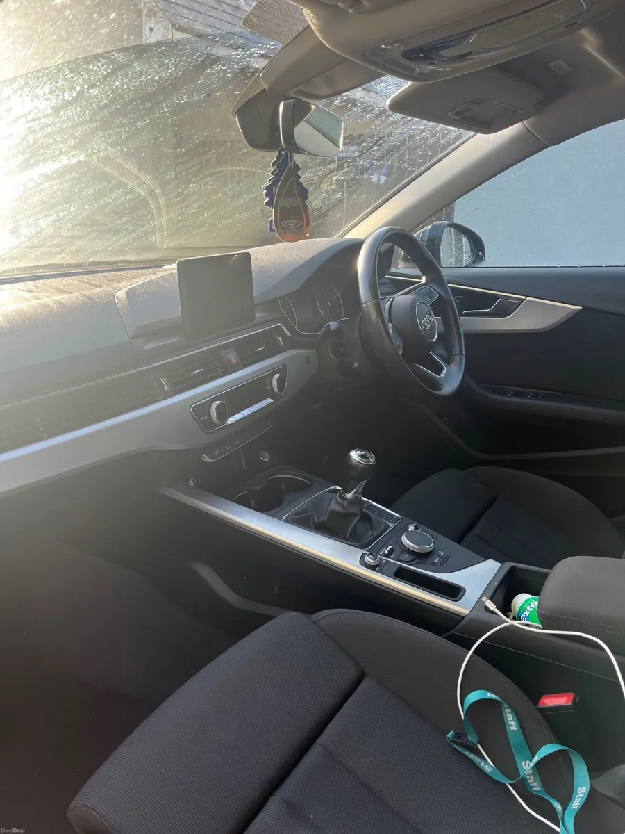 Audi A4 2016 - Image 4