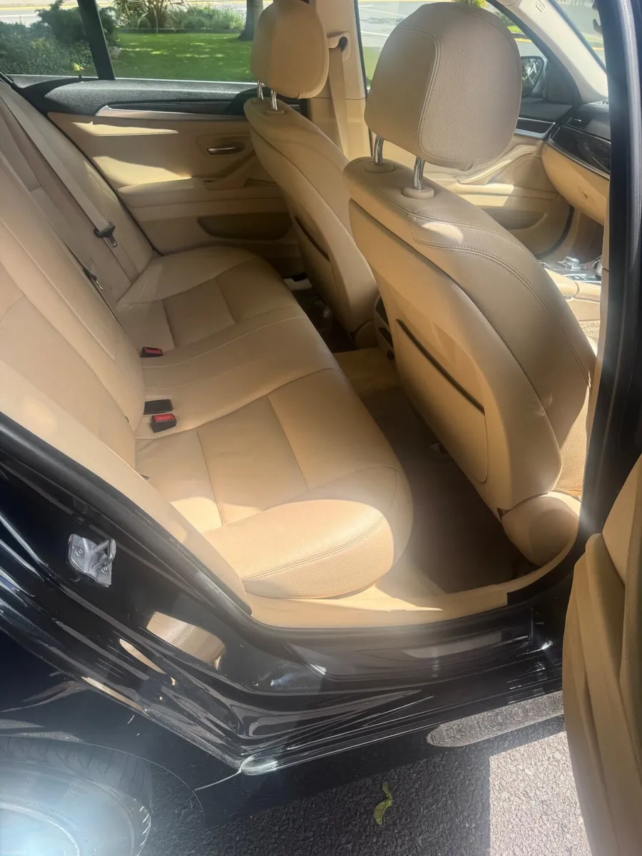 BMW 5-Series 2013 - Image 4