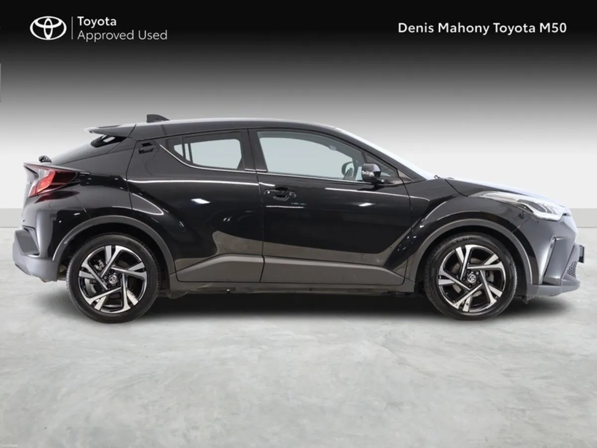Toyota C-HR Sport Hybrid - Image 3