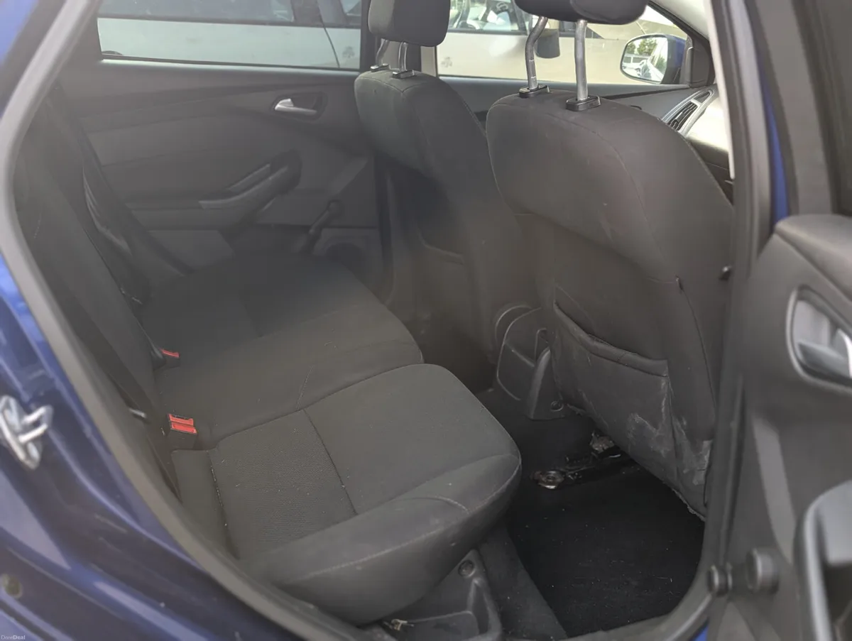 2017 Ford Focus 1.5 Diesel warranty available - Image 6