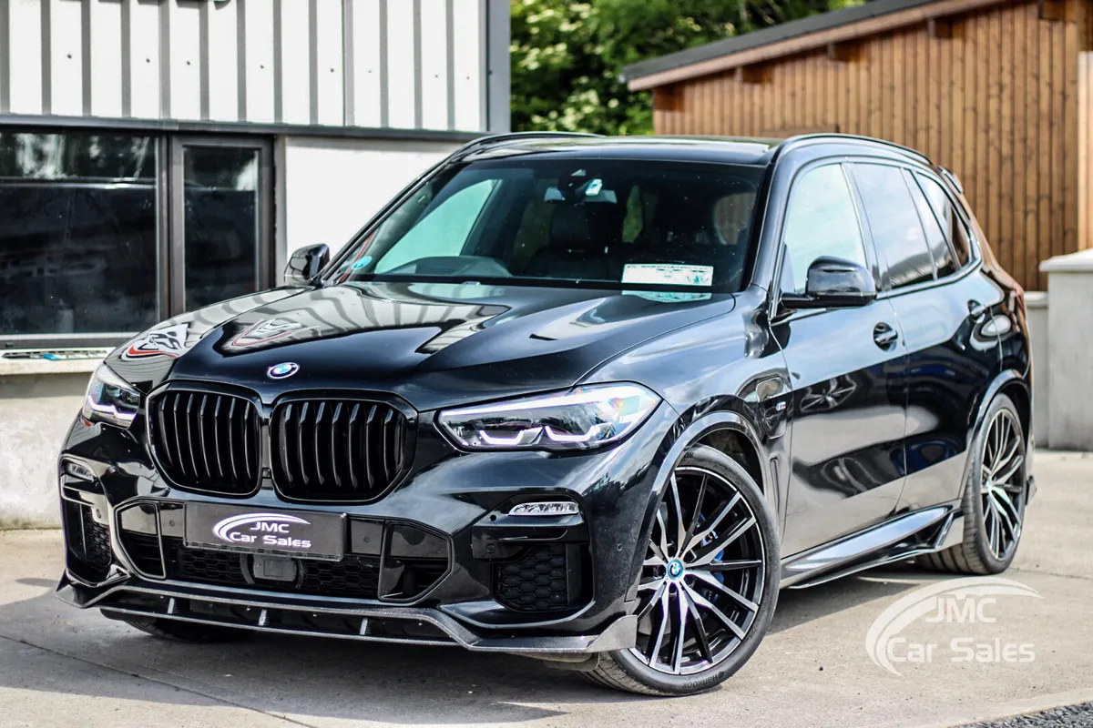2021 BMW X5 45E M-PERFORMANCE CREW CAB VAT RECEIPT - Image 1