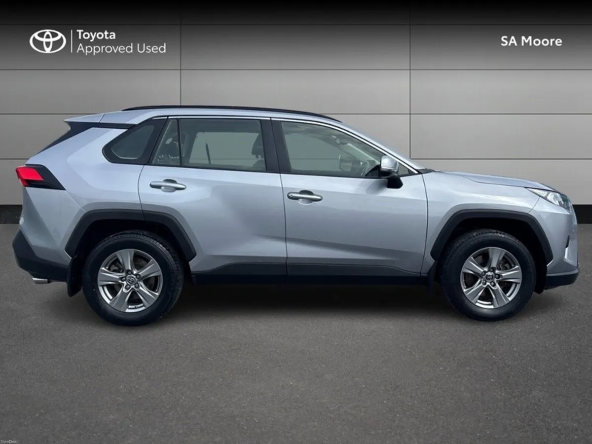 Toyota RAV4 HYBRID LUNA - Image 3