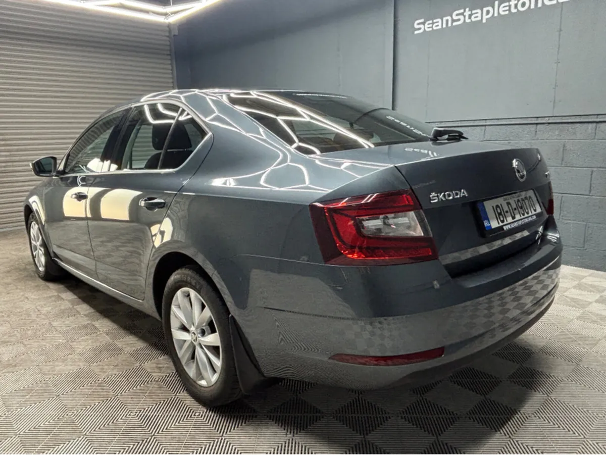 Skoda Octavia AMBITION 1.0 TSI 115HP 4DR - Image 4
