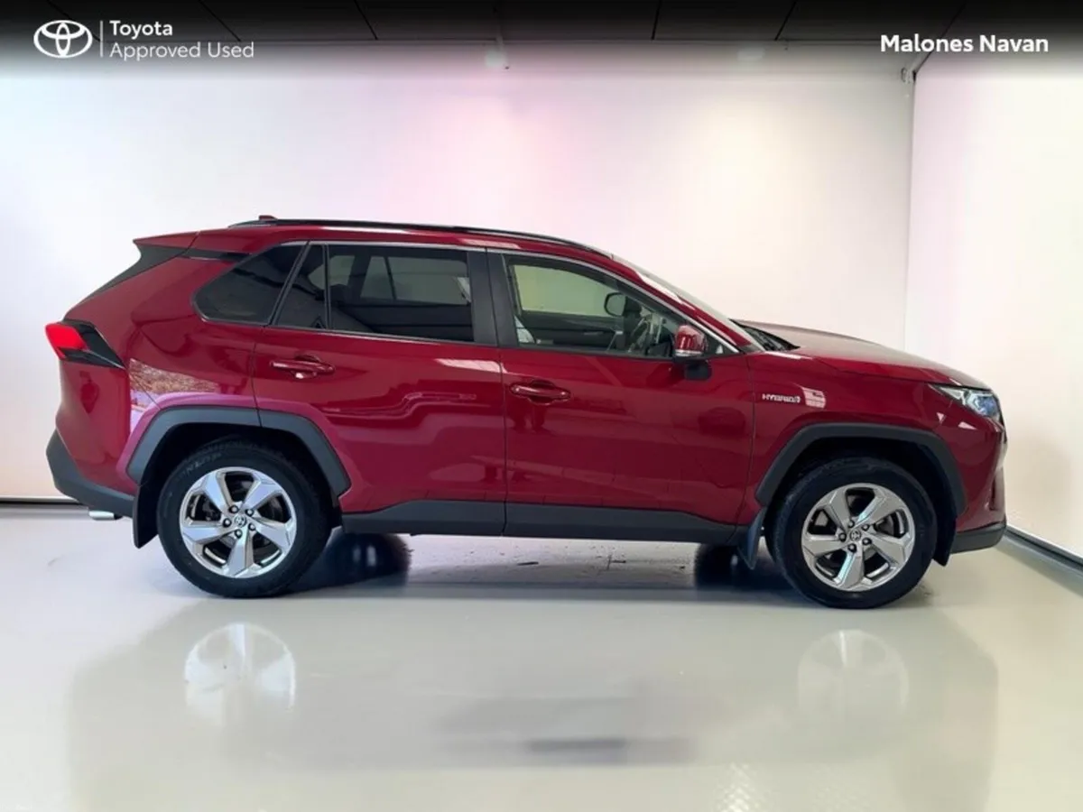 Toyota RAV4 RAV4 HYBRID SOL 4DR AUTO - Image 3