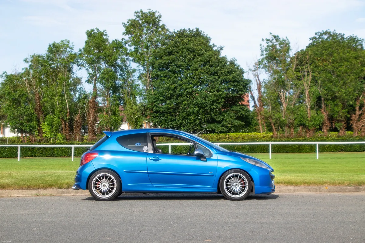 Peugeot 207 GTI - Image 3