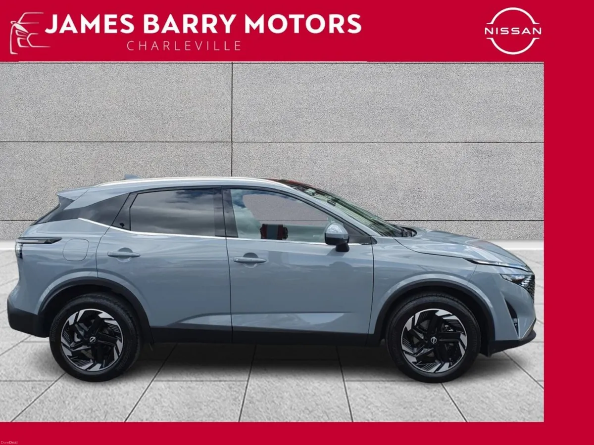 Nissan Qashqai 1.3 PET MILD HYBRID SV PREMIUM // E - Image 5
