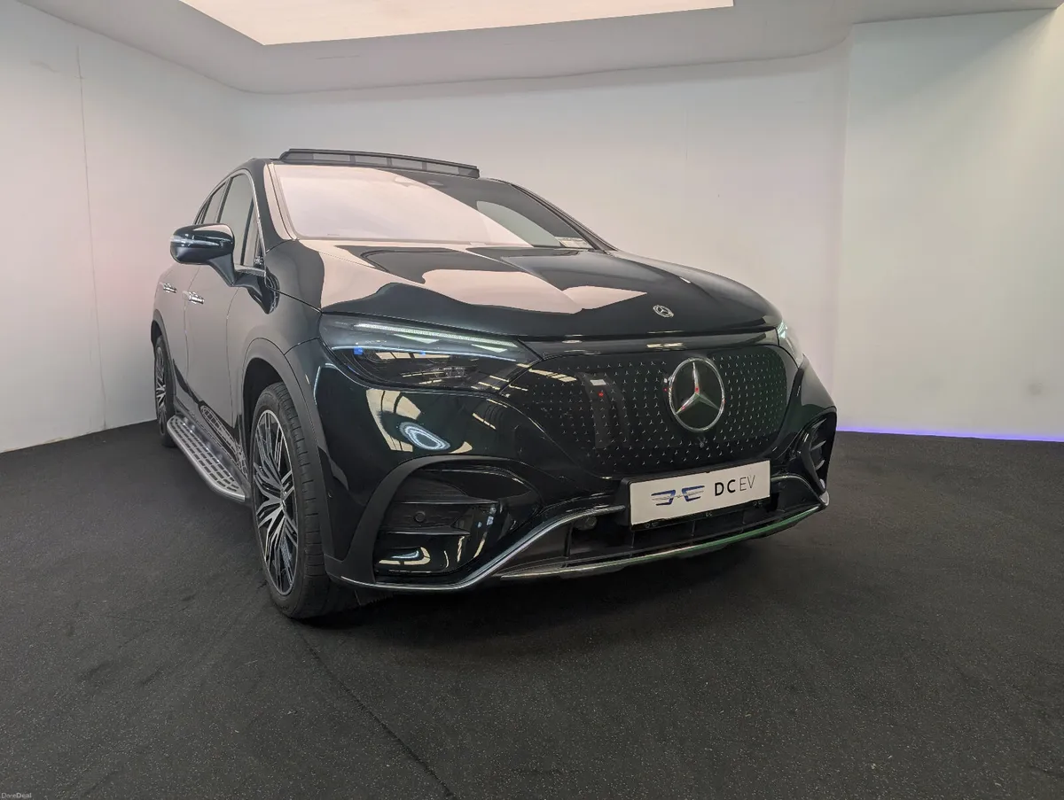 Mercedes EQE 500 SUV AMG Line 4WD – Emerald Green - Image 4