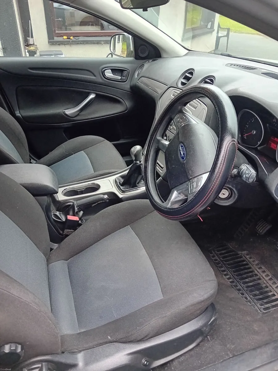 Ford Mondeo 2010 - Image 5