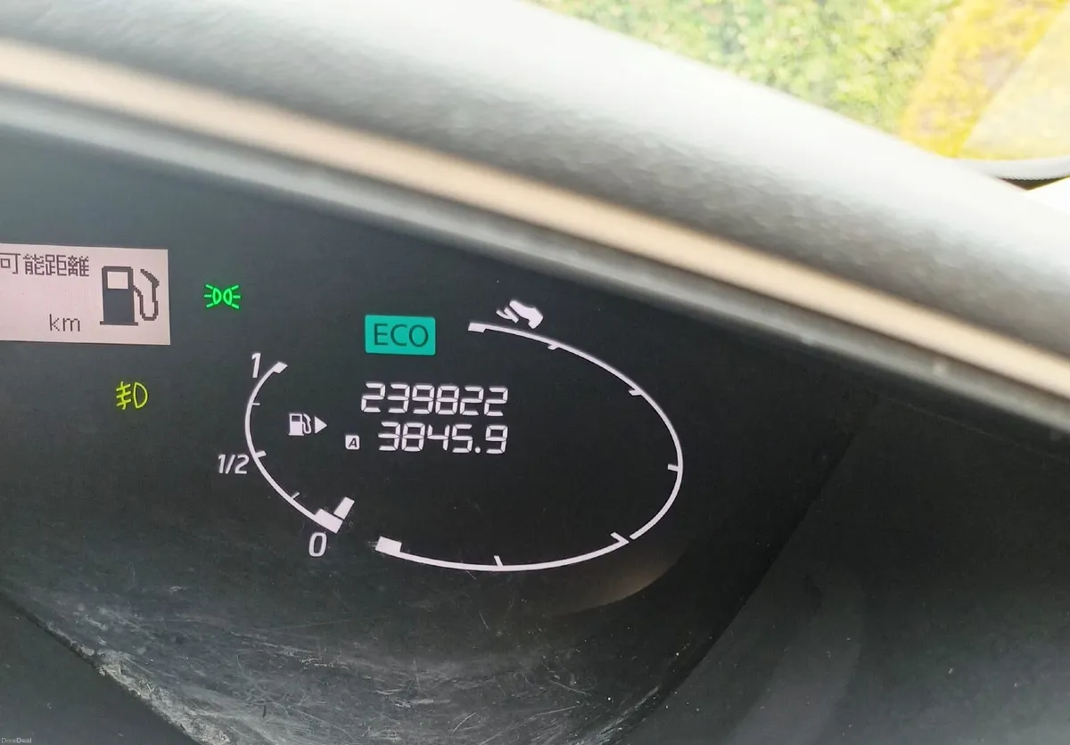 Nissan Serena 2013 - Image 6