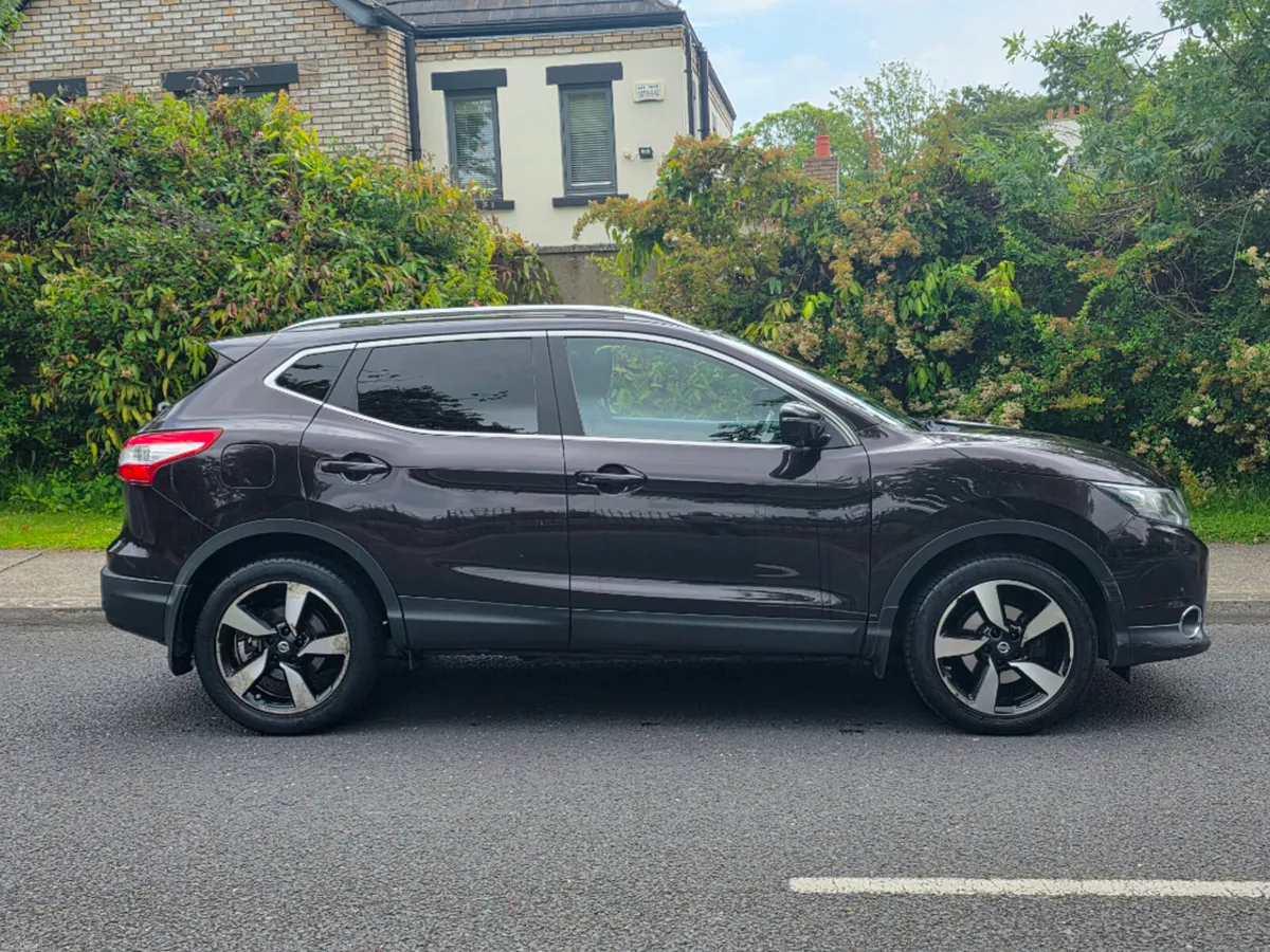 Nissan Qashqai SV Premium E6 4DR - Image 2