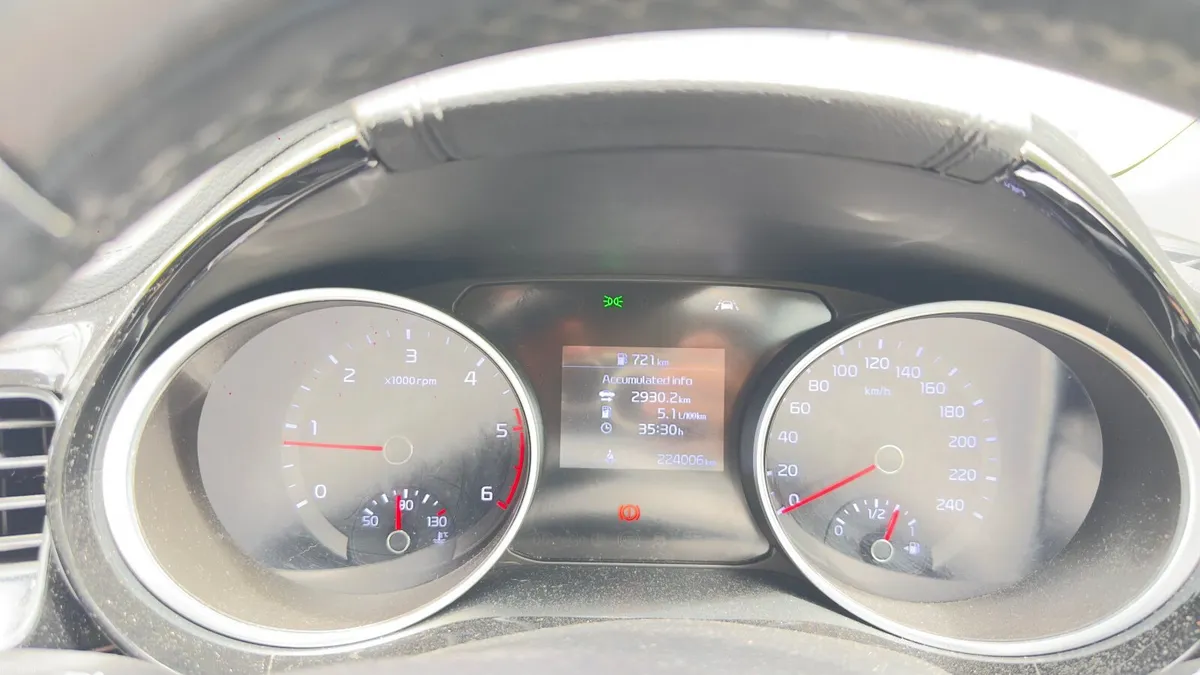 Kia Ceed 2019 - Image 3