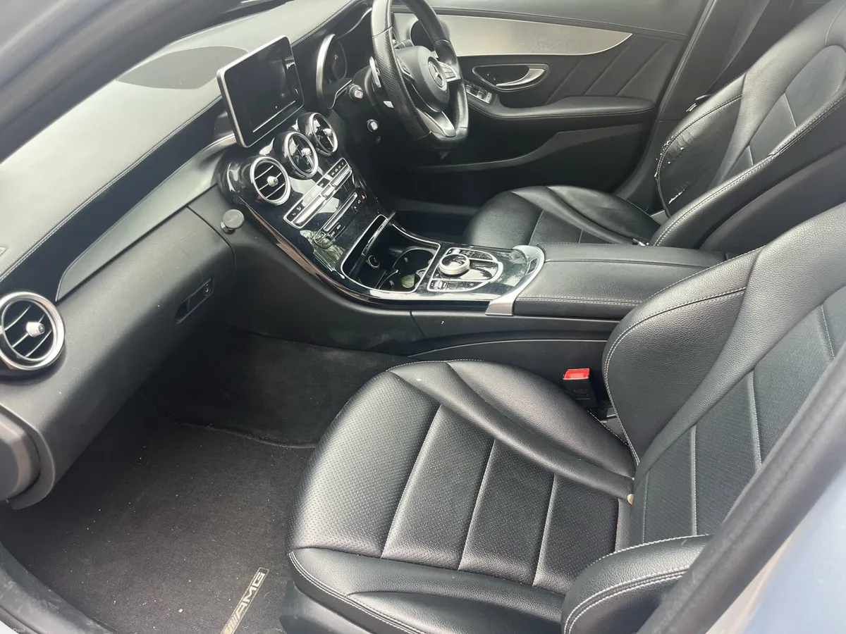 Mercedes - Image 3