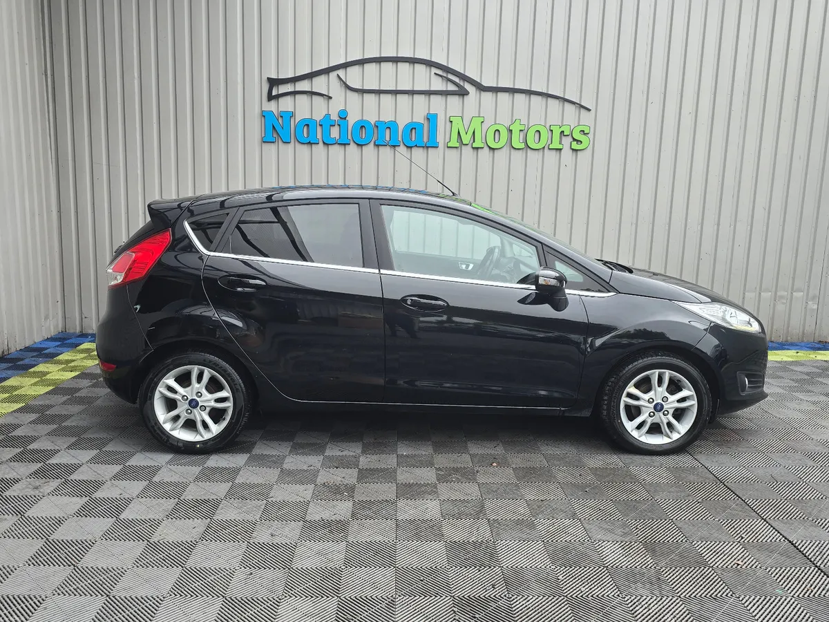 2017 Ford Fiesta 1.0 Petrol - Image 2