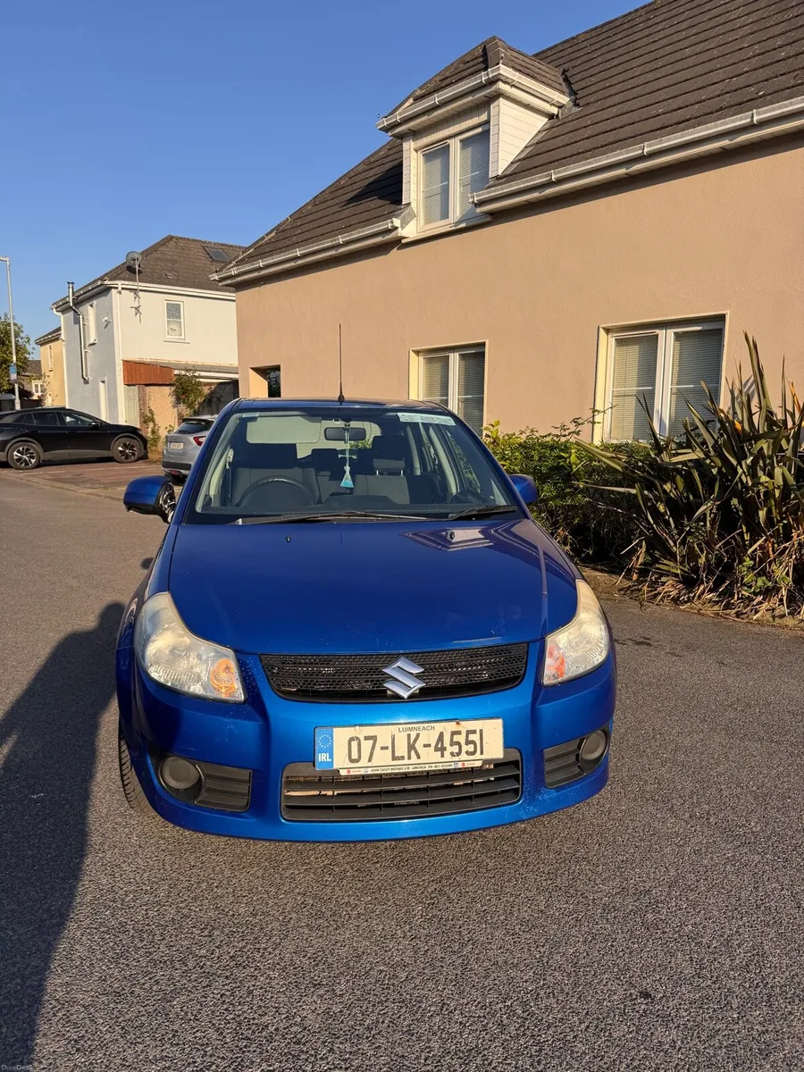 Suzuki SX4 - Image 1
