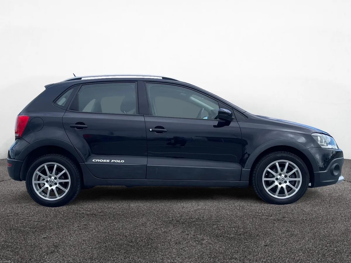 2013 VW Black Polo Cross 1.2 - Image 2