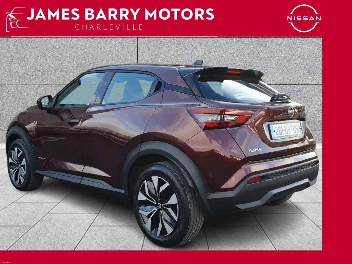 Nissan Juke 1.6 HYBRID SV // DELIVERY MILEAGE - Image 3