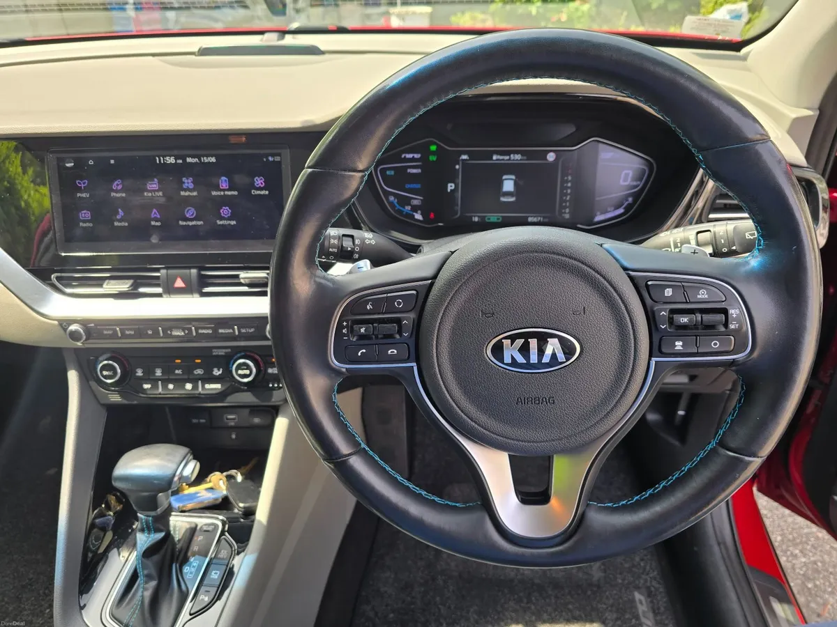 2020 Kia Niro 1.6 PHEV Top-Spec - Image 3