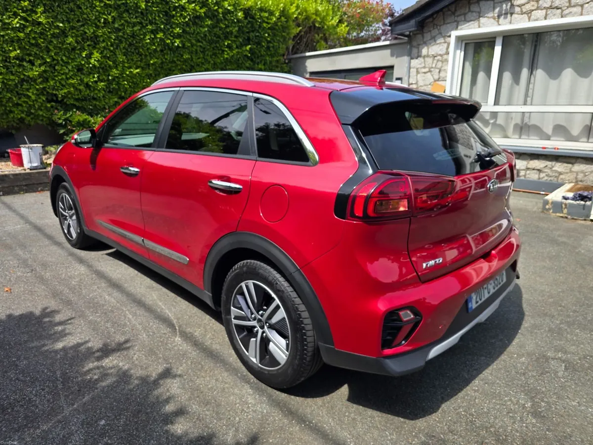 2020 Kia Niro 1.6 PHEV Top-Spec - Image 4