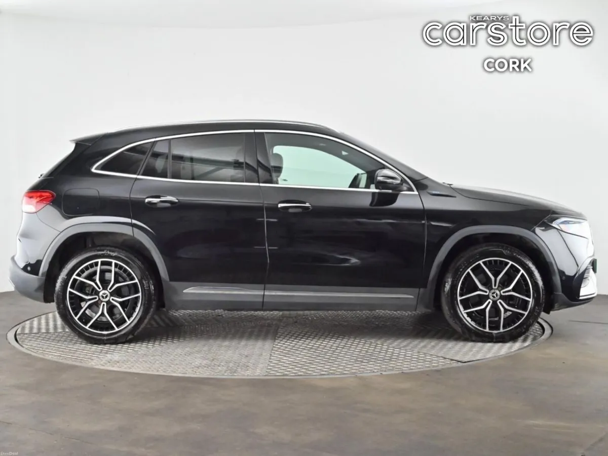Mercedes-Benz EQA Eqa 350 Amg Lne Premium 4Matic - Image 2
