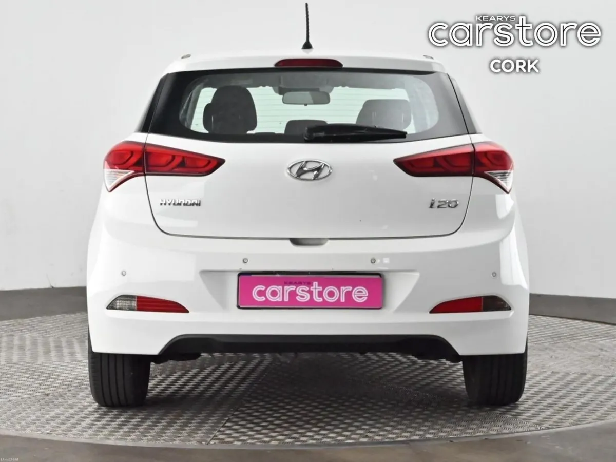 Hyundai i20 1.2 Deluxe - Image 4