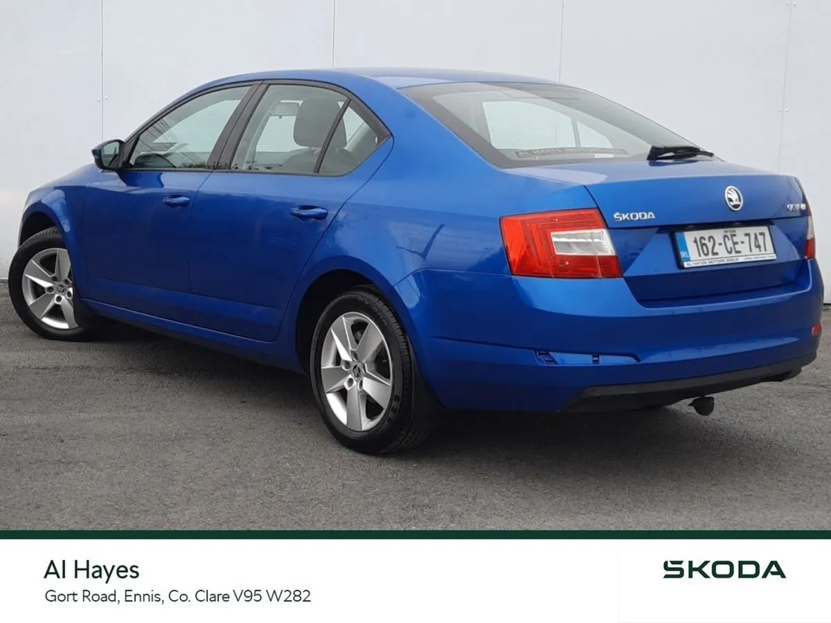 Skoda Octavia **1 OWNER CAR**LOW MILEAGE**AMBITION - Image 3