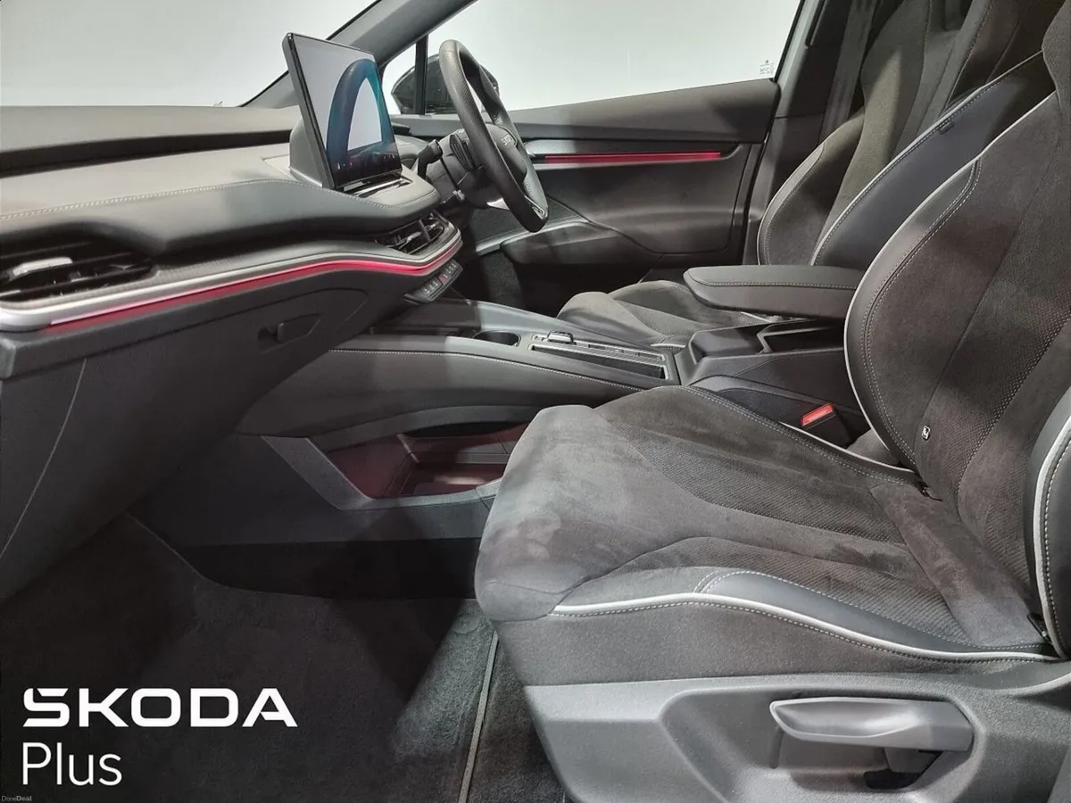 Skoda Elroq ** AWARD WINNING ** 85 SPORTLINE ** LO - Image 4
