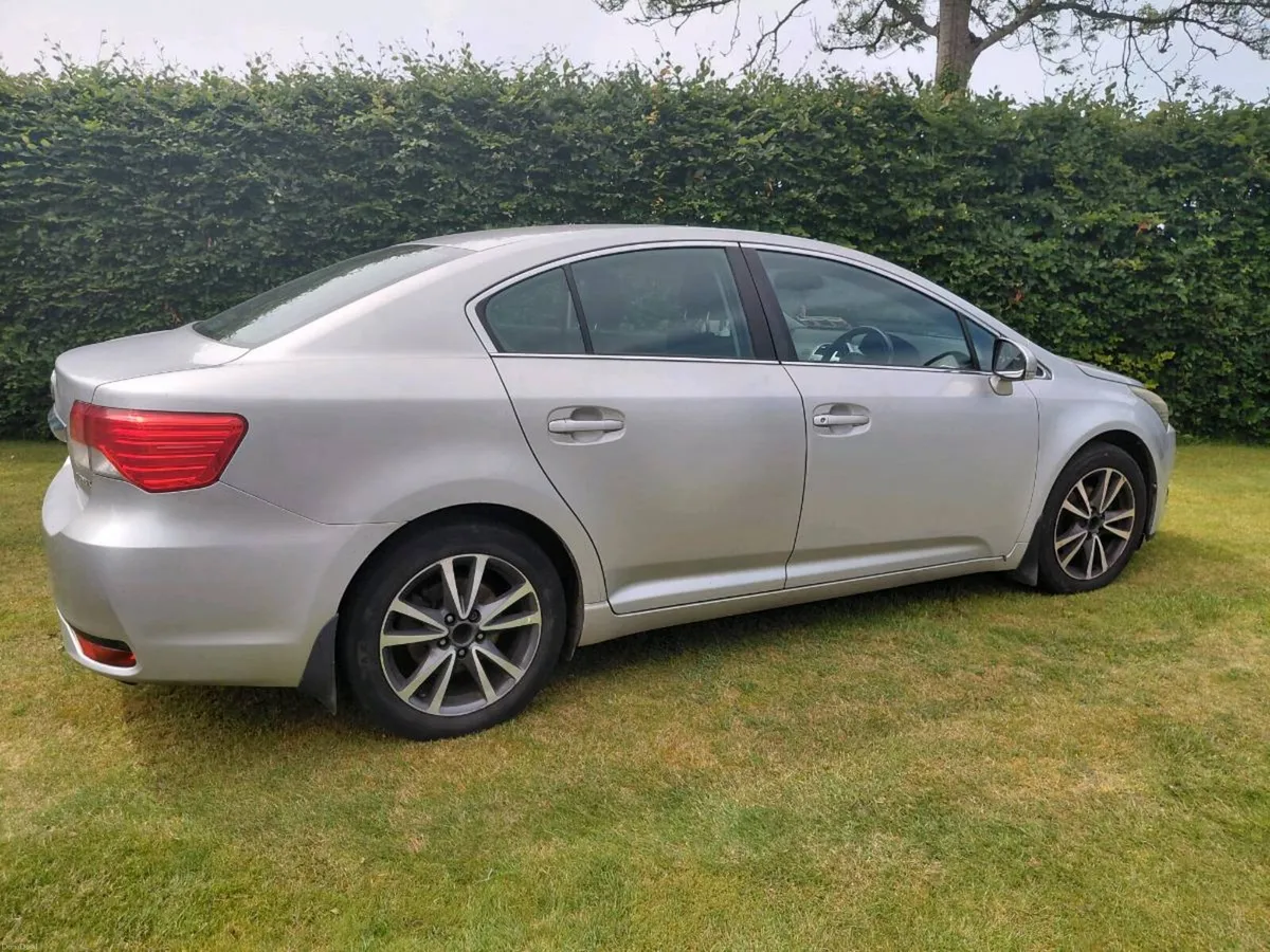 Toyota Avensis 2.0 D4D - Image 5