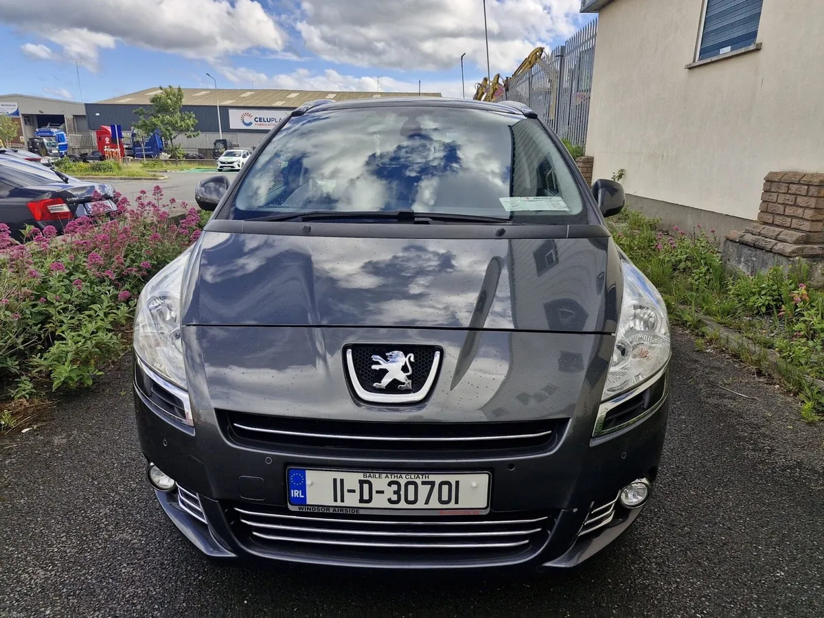 2011 Peugeot 5008 - Image 3