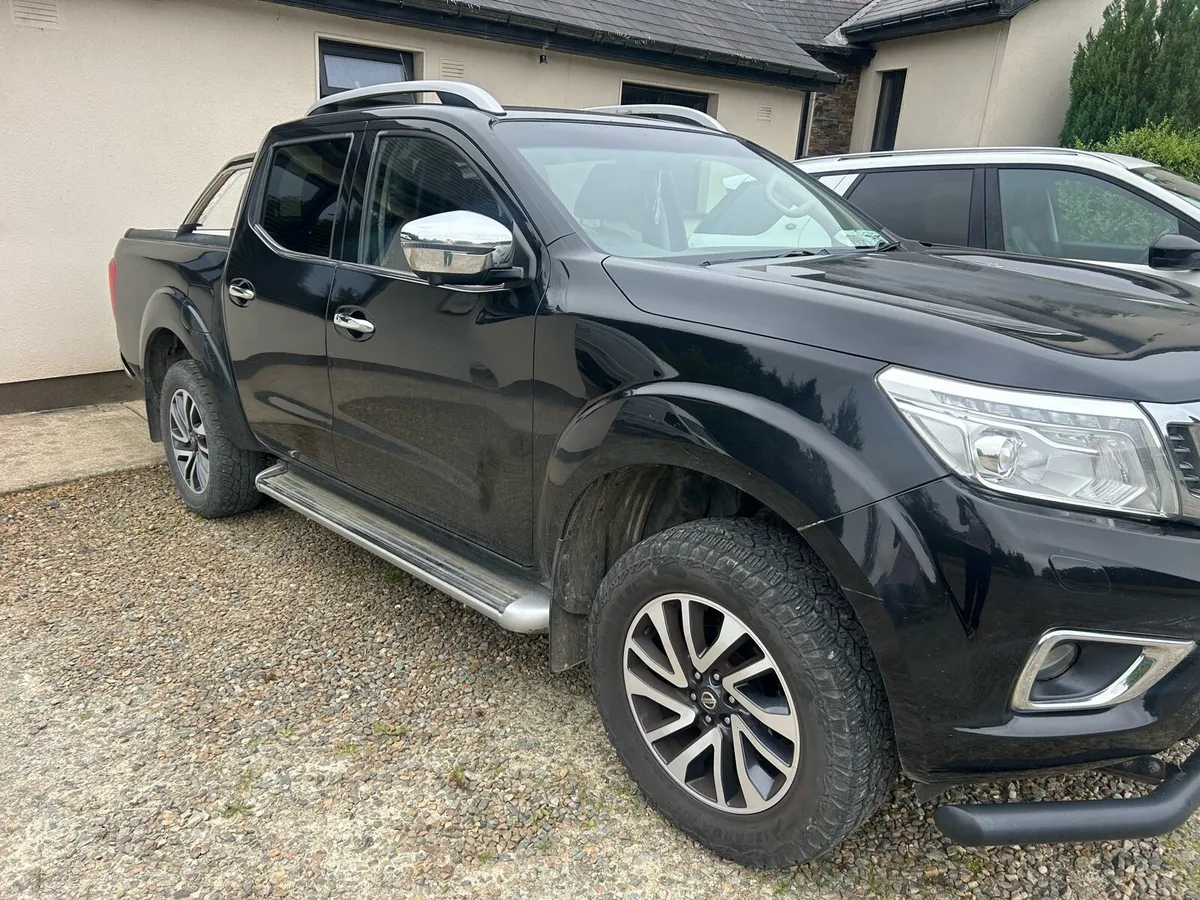 Navara np300 tekna - Image 1