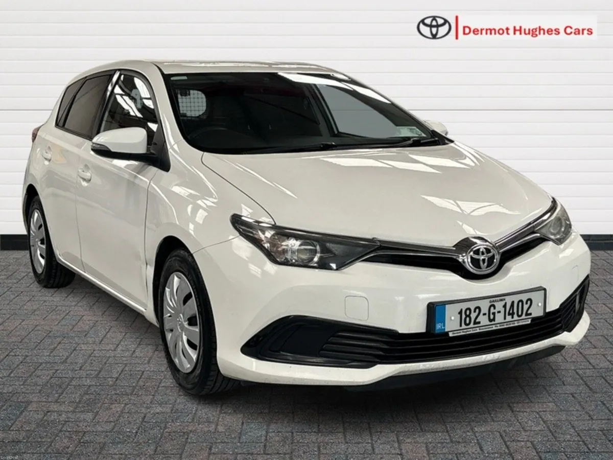 Toyota Auris VAN 1.4 D-4D TERRA 4DR - Image 1