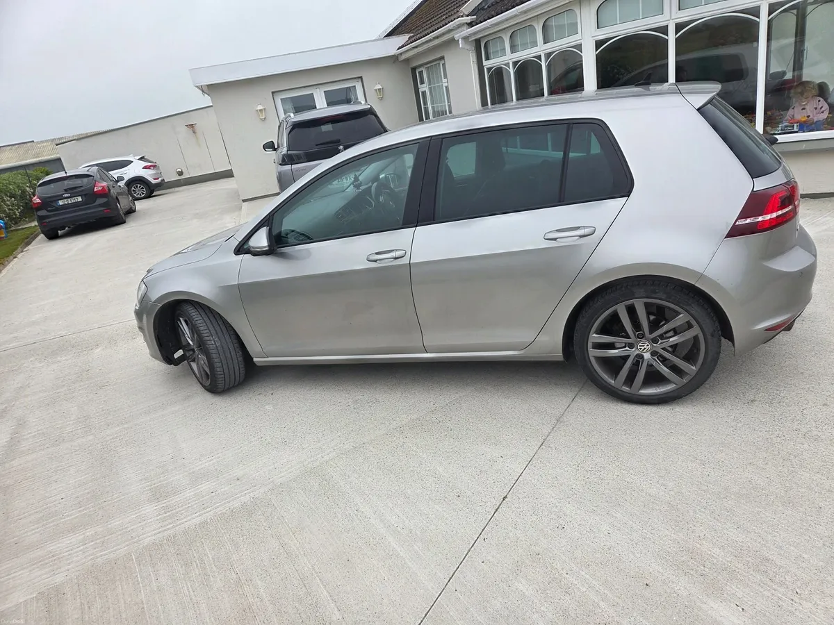 Volkswagen Golf 2017 highline - Image 4