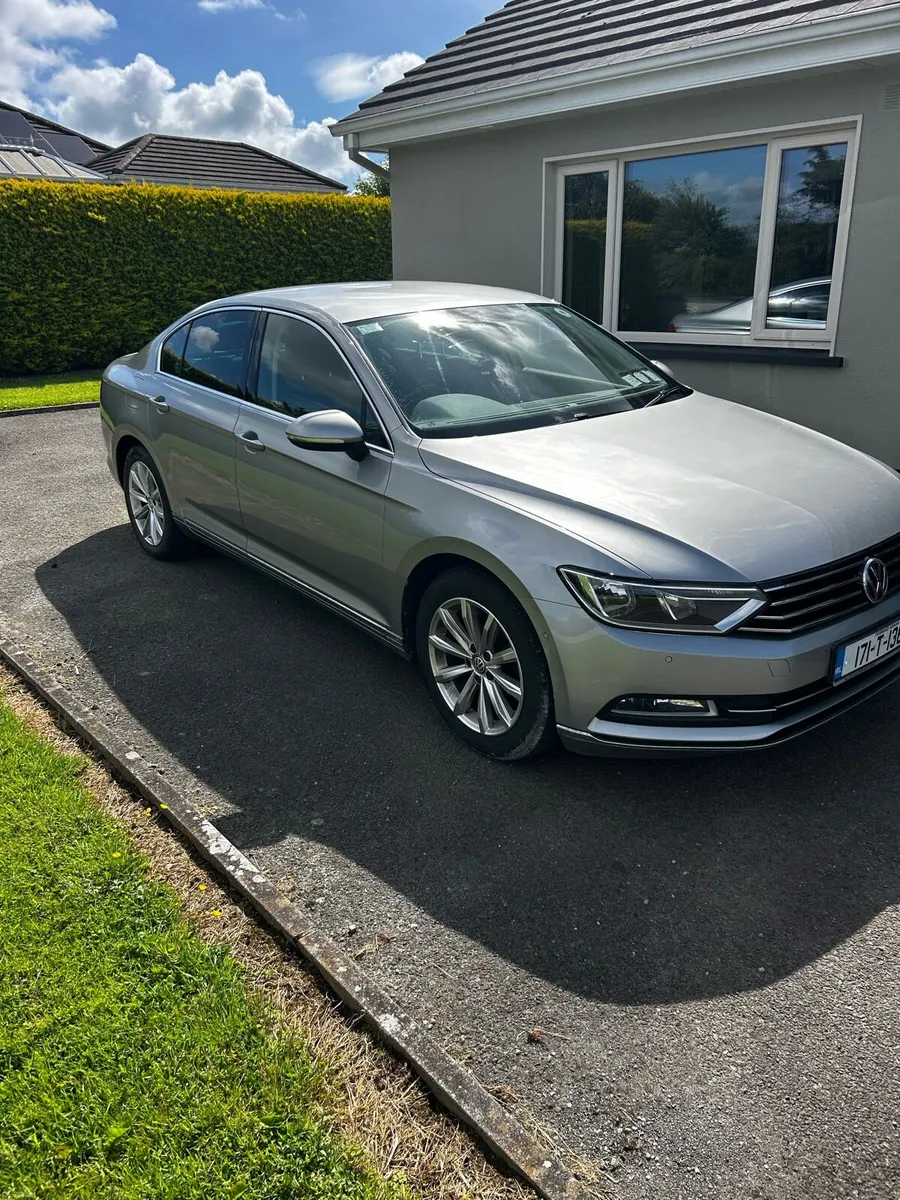 Volkswagen Passat - Image 4