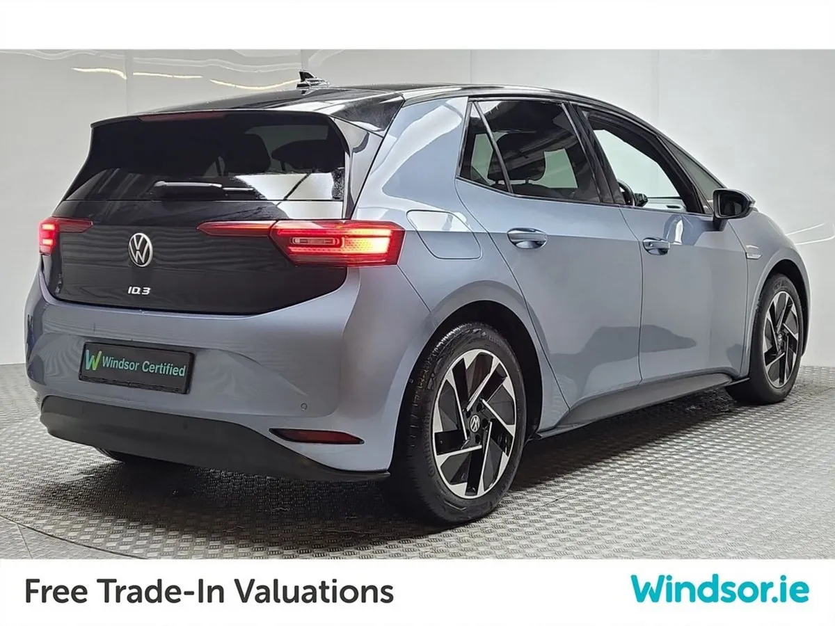 Volkswagen ID.3 STYLE PRO 58KWH 5DR Auto - Image 3