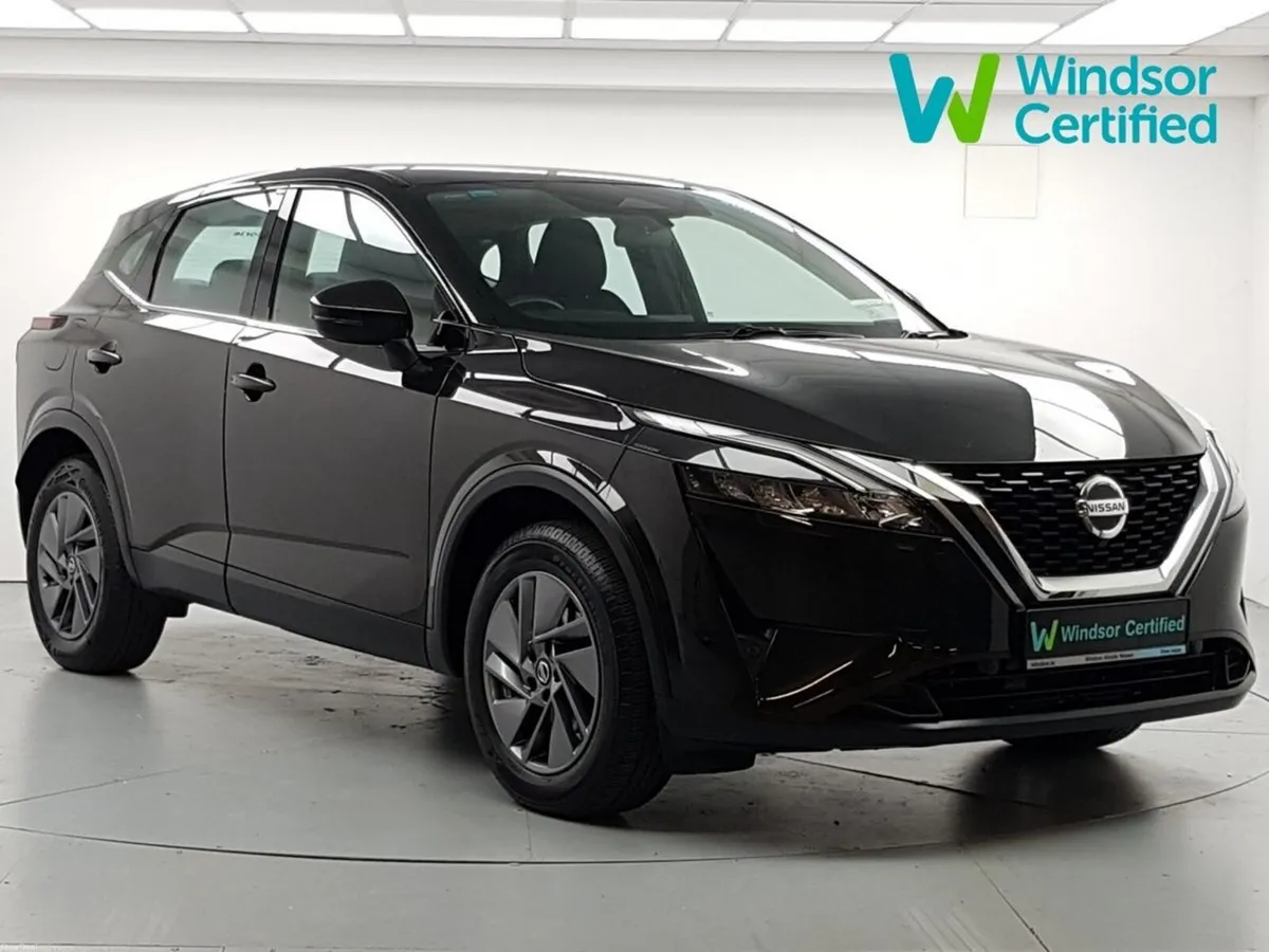 Nissan Qashqai 1.3 PET MILD HYBRID SV - Image 1